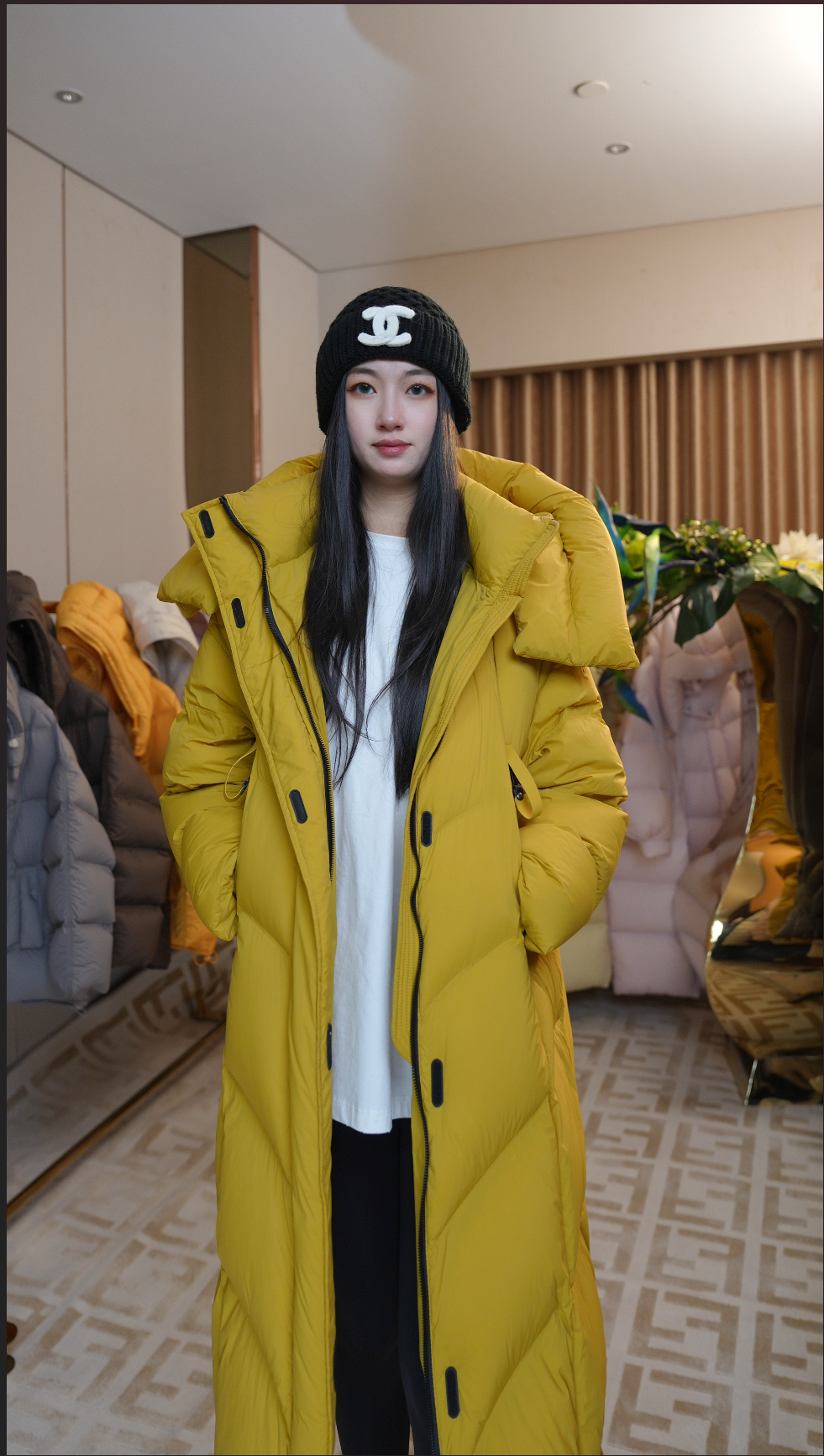 2025时尚潮流气质百搭女士冬季加厚连帽90白鹅绒羽绒服