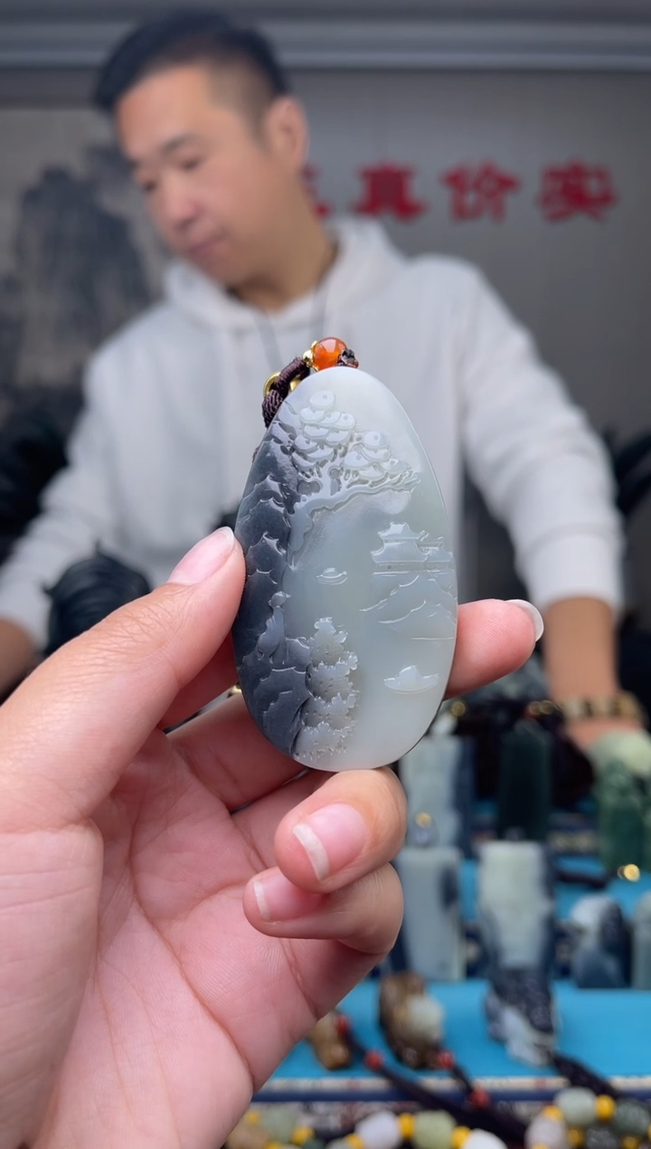 未镶嵌和田玉挂件1