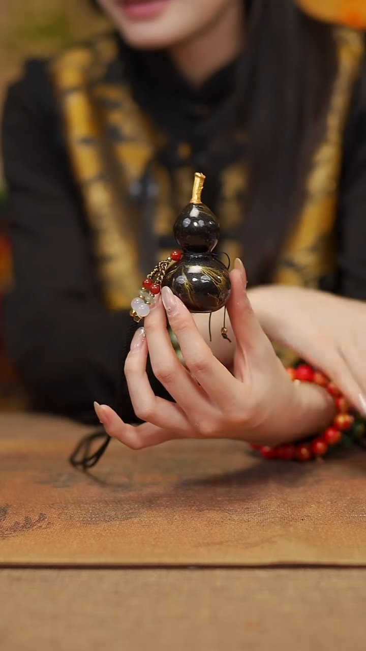 【闪购商品】816宴禾堂大漆脖挂葫芦68