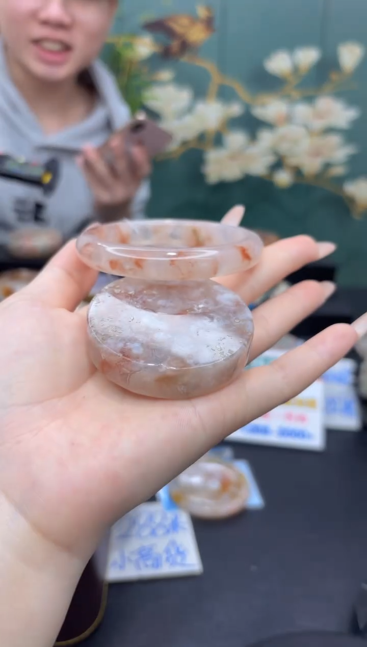 【闪购商品】石英质玉未镶嵌手镯A121(58圈赠送镯心)