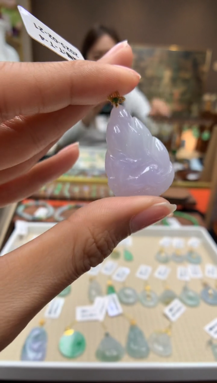 【闪购商品】翡翠颈饰18K金镶嵌狐狸