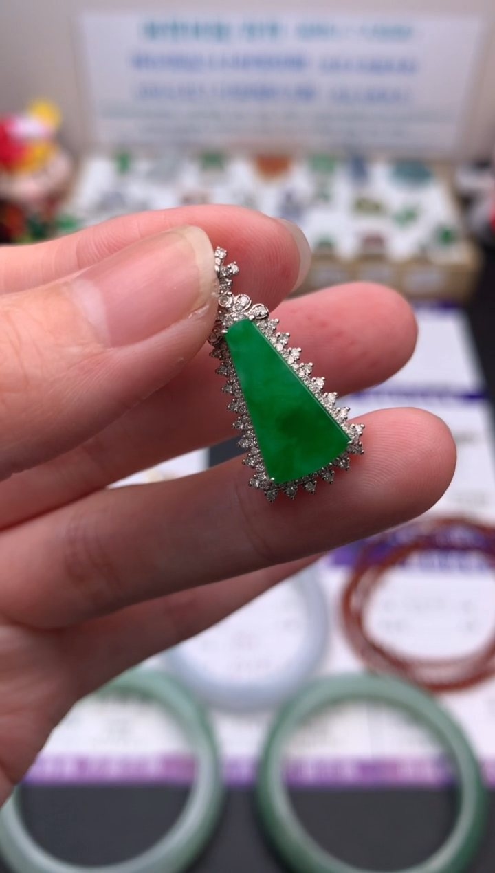 【闪购商品】定制翡翠18K金镶嵌模式推广期24小时鉴赏期