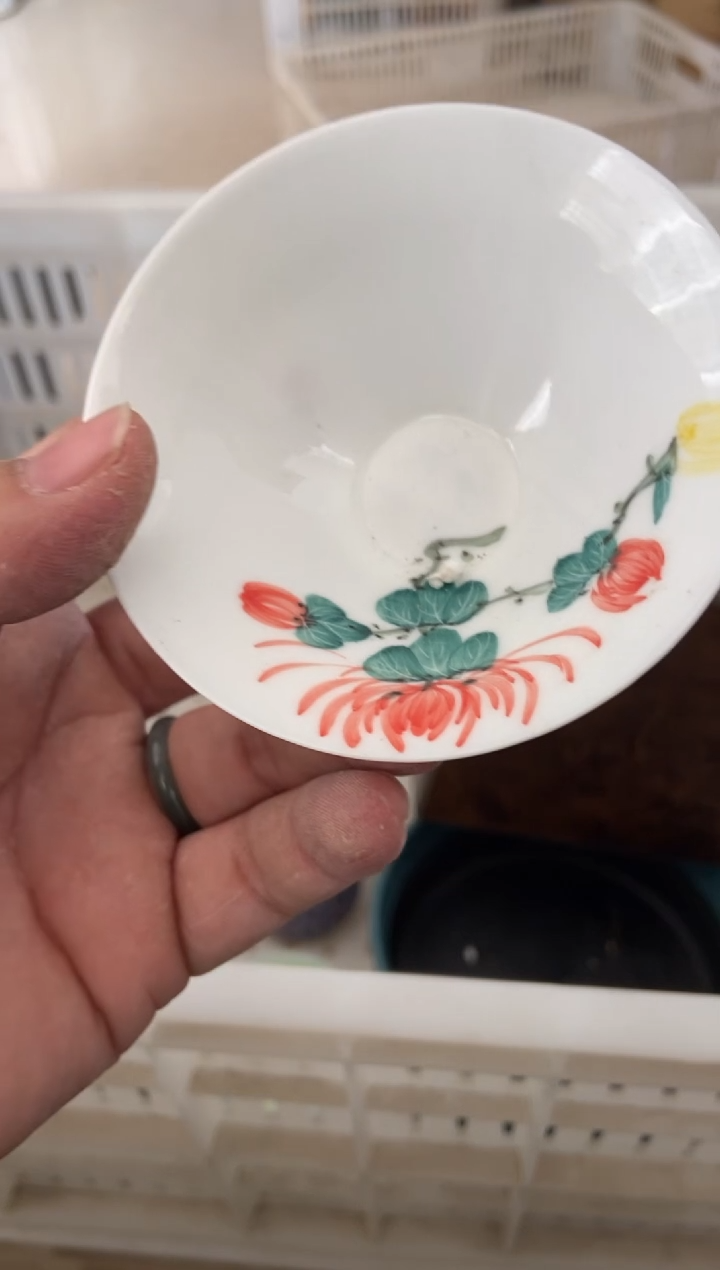 杯子瓷无运费险有瑕疵的摄影的产品有使用过的痕迹有点脏介意勿拍