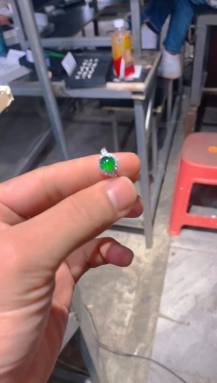 【闪购商品】定制翡翠未镶嵌81定制翡翠.多样性发货-发其一