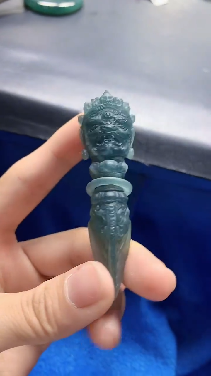 颈饰未镶嵌翡翠天然缅甸a货翡翠