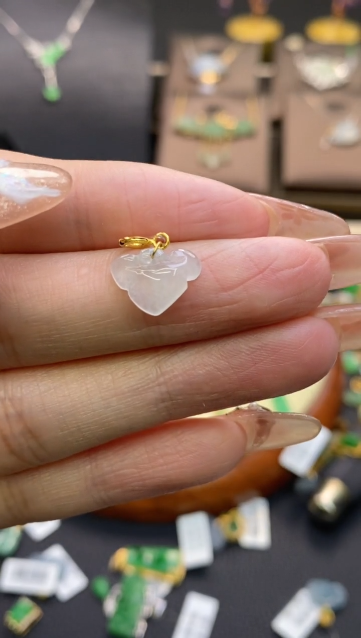 【闪购商品】翡翠颈饰18K金镶嵌净货12305