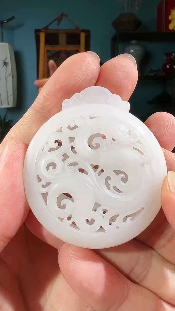 【闪购商品】和田玉颈饰未镶嵌香囊