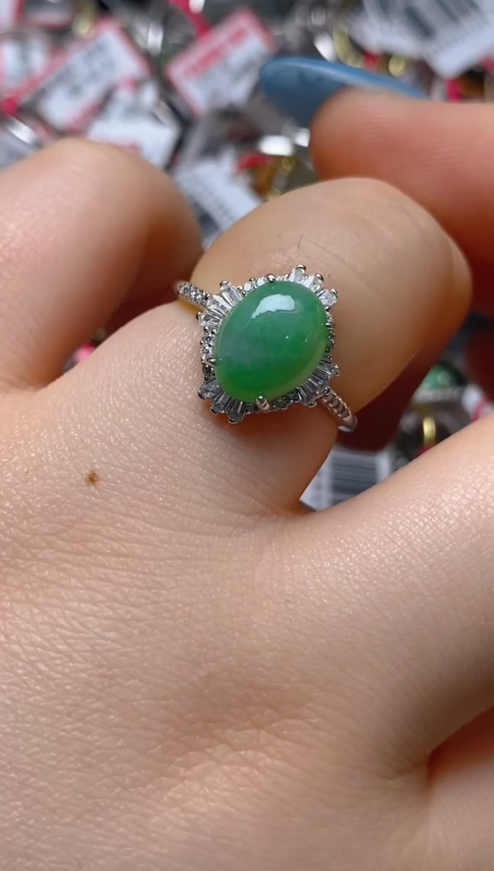 银S925镶嵌戒指翡翠百内无证书