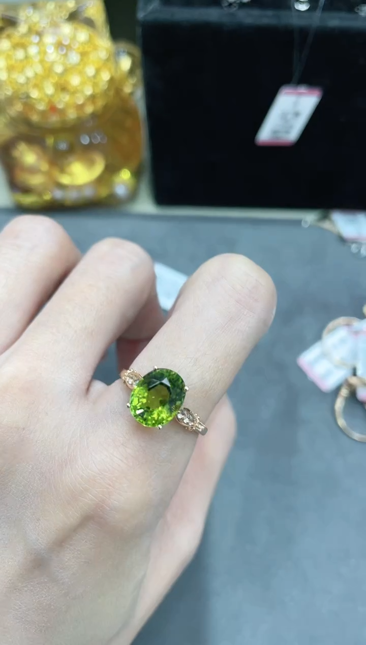 【闪购商品】戒指18K金镶嵌碧玺·