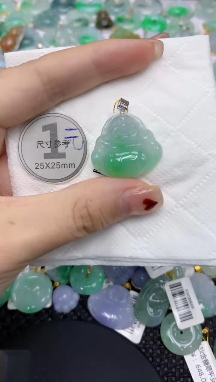 翡翠18K金镶嵌颈饰1111111