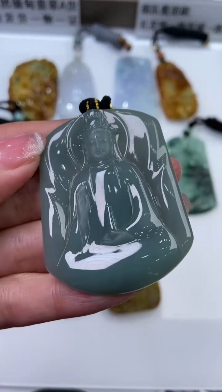 【闪购商品】翡翠挂件未镶嵌273752