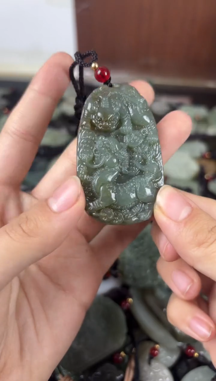 【闪购商品】和田玉颈饰未镶嵌1