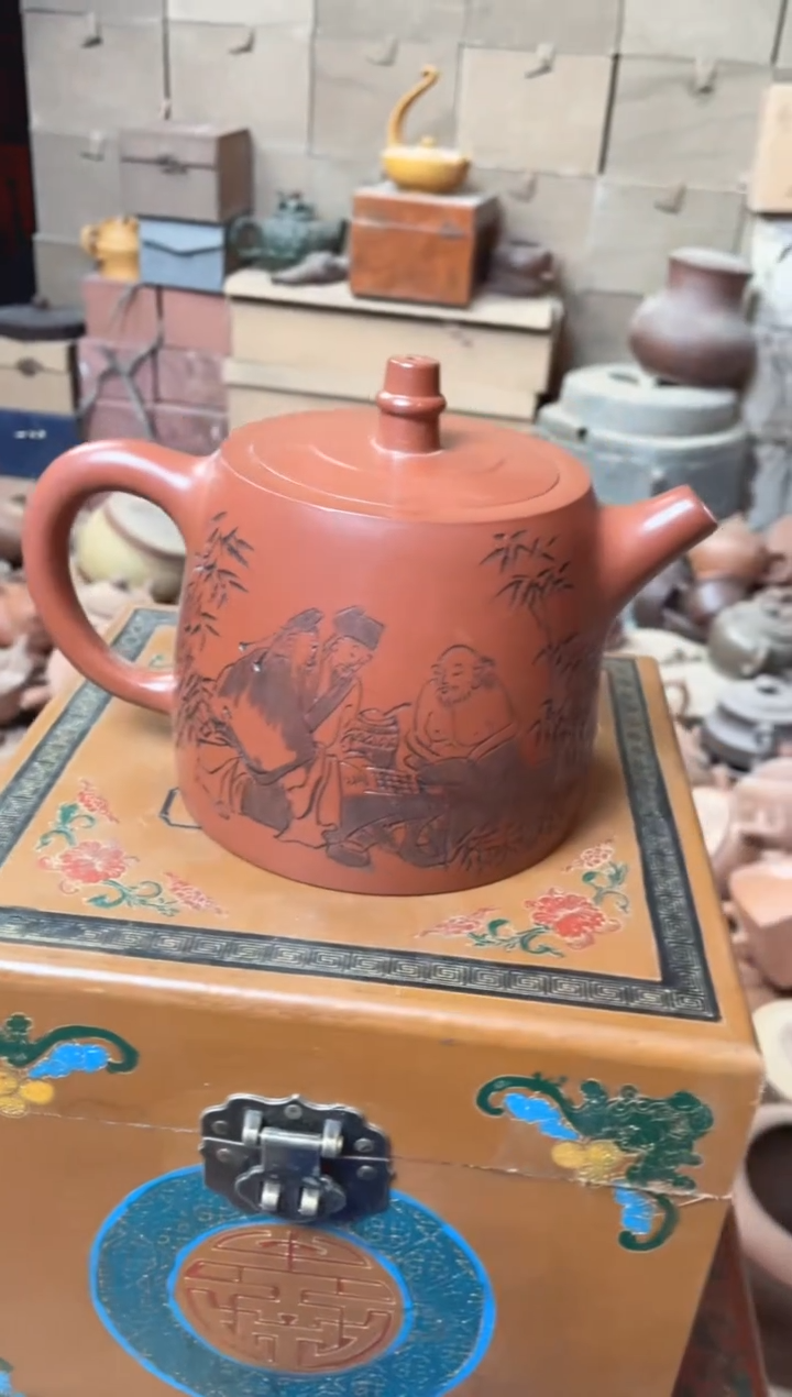 【闪购商品】黄龙山原矿全手紫砂壶