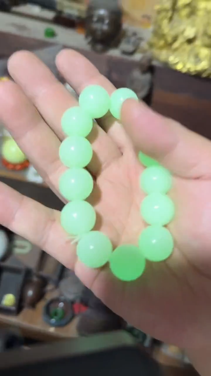 木闪电购链接精品摆件叶明大串