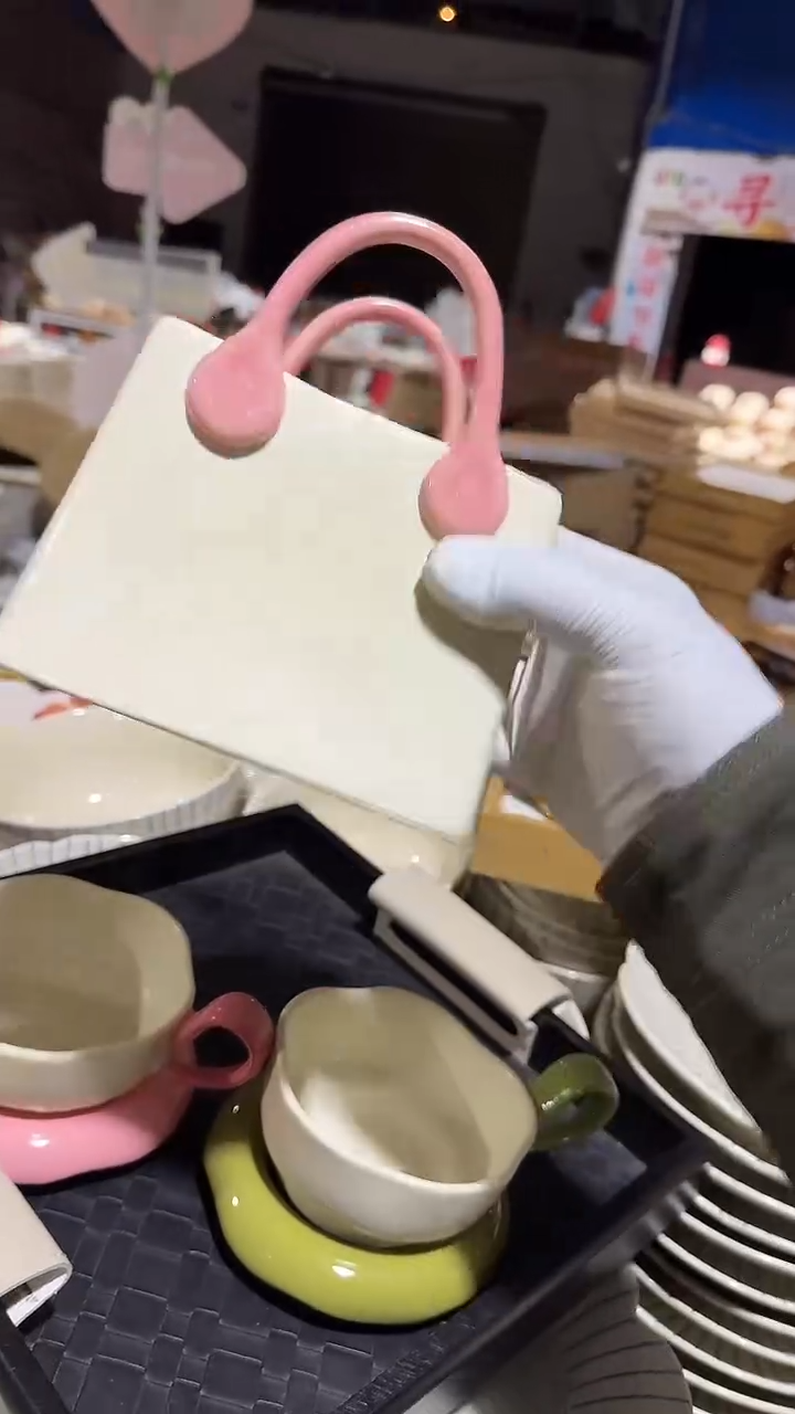 陶瓷粉色无洞手提包微瑕 凑满20元包邮