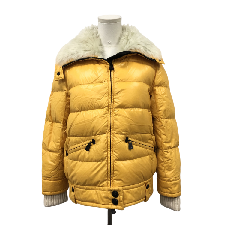 MONCLER/羽绒服/95新/[260101MS]