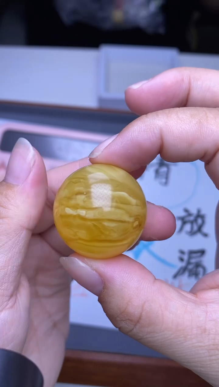 裸石琥珀未镶嵌大小姐珠宝严选41