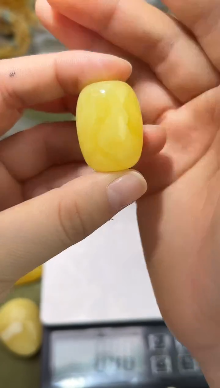 裸石琥珀未镶嵌琥珀蜜蜡吊坠