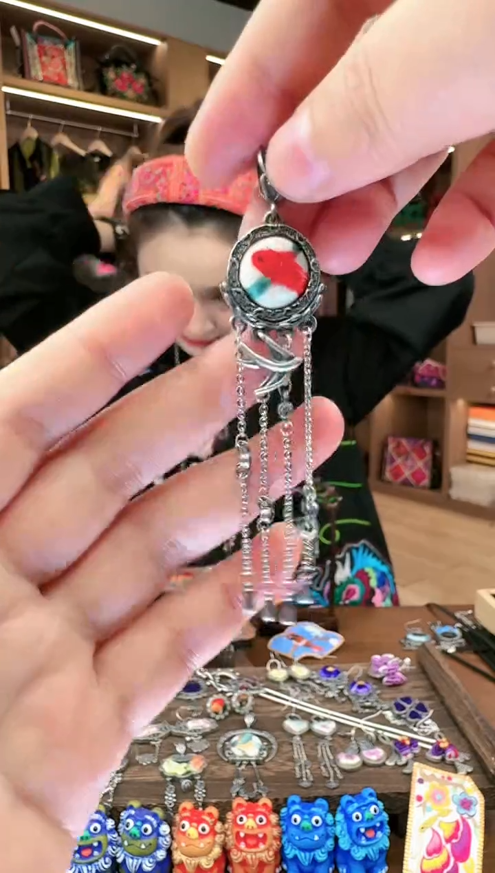 【闪购商品】织绣84黔东南苗族刺绣