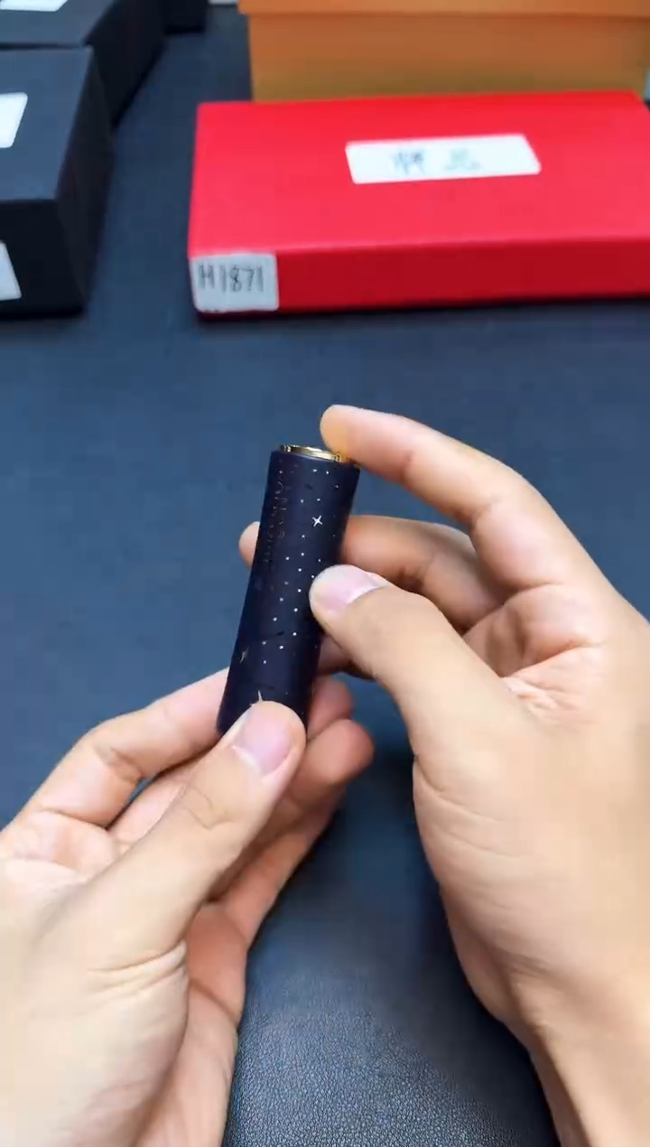 瓷片全新正品一件不留@@WE618