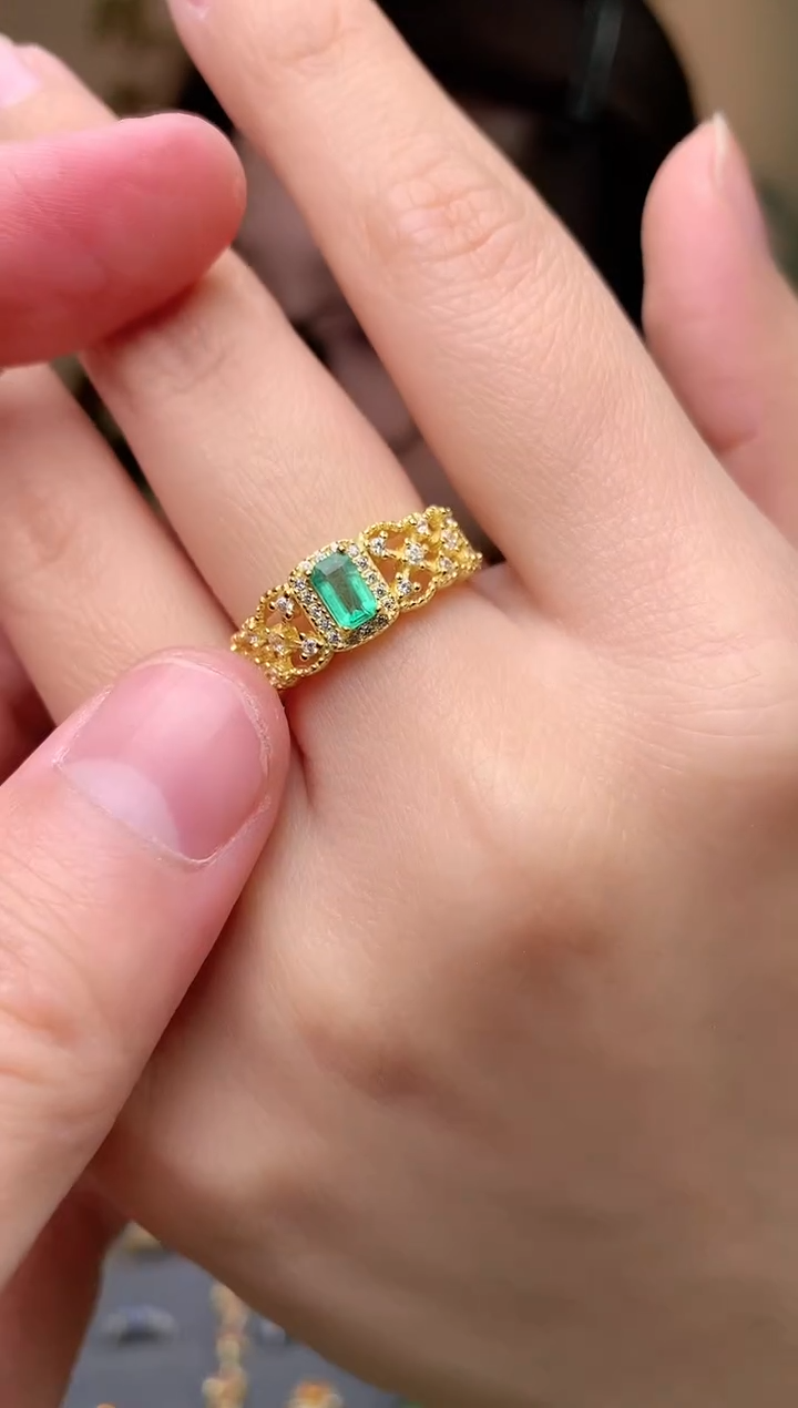 【闪购商品】祖母绿戒指银S925镶嵌戒指