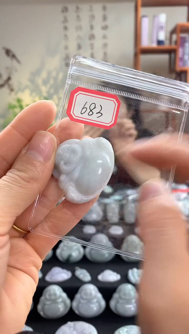 【闪购商品】翡翠颈饰未镶嵌佛公683