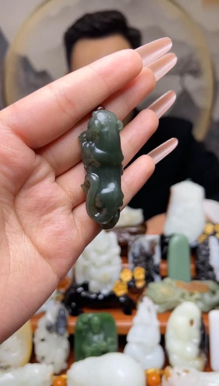 【闪购商品】和田玉吊坠未镶嵌40