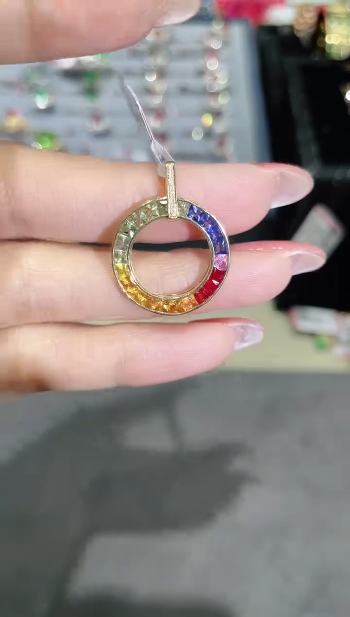 彩色蓝宝石吊坠18K金镶嵌吊坠