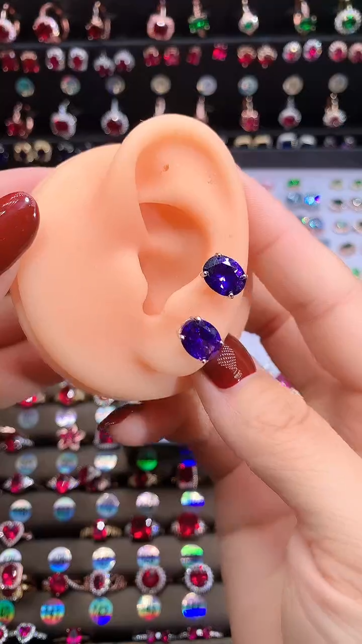 【闪购商品】水晶耳饰银S925镶嵌银色8.10高温优化/合成处理