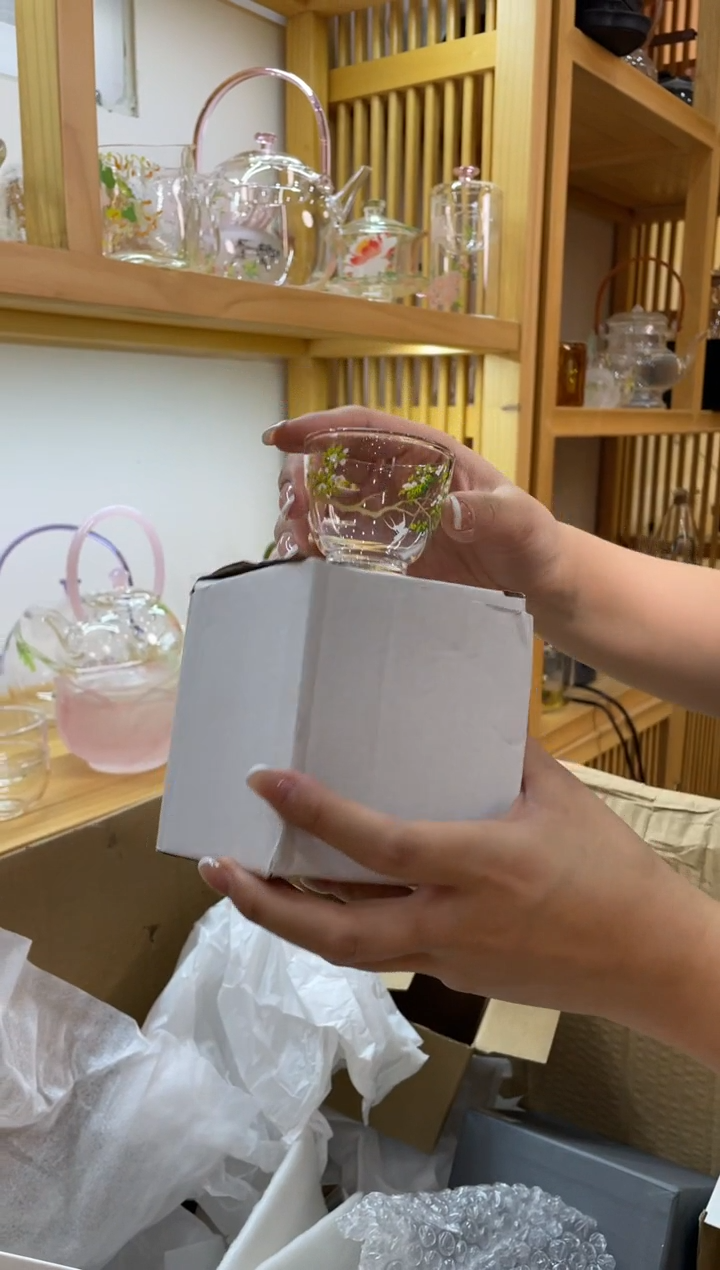 梨花白燕小燕子主人杯拍一发二