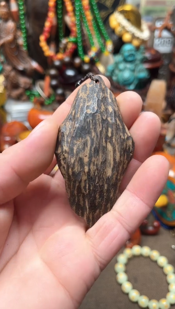 【闪购商品】滴血莲花菩提吊坠直播精品好物推荐