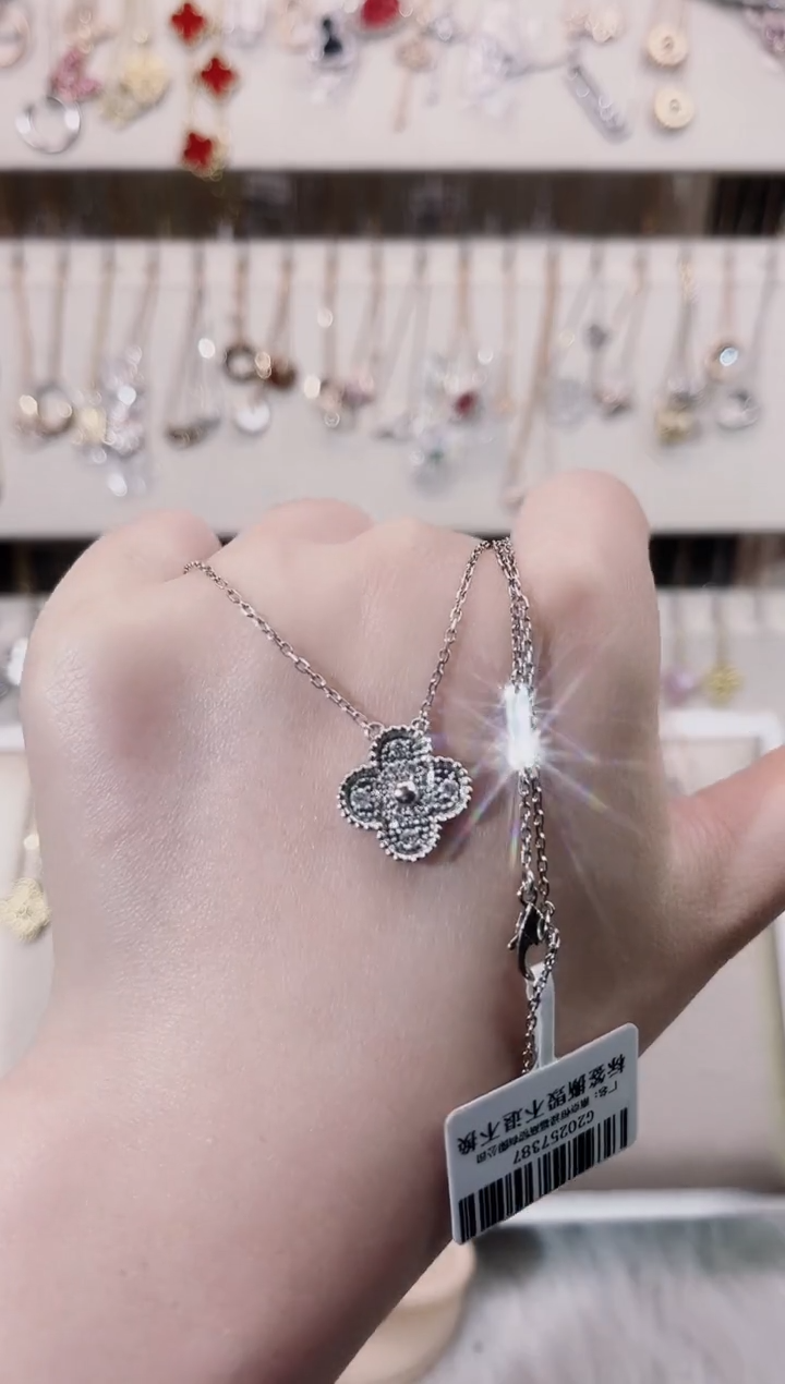 【闪购商品】钻石颈饰18K金镶嵌18K金镶嵌钻石 K白 15全钻