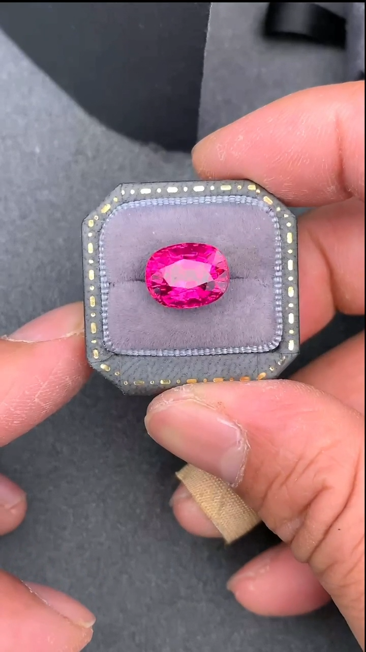 【闪购商品】碧玺裸石未镶嵌5克拉