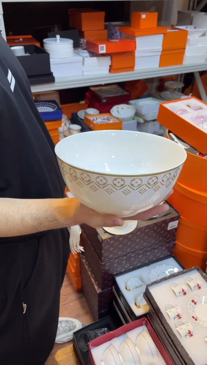 杯鸿辉家品牌瓷器，京东包邮！