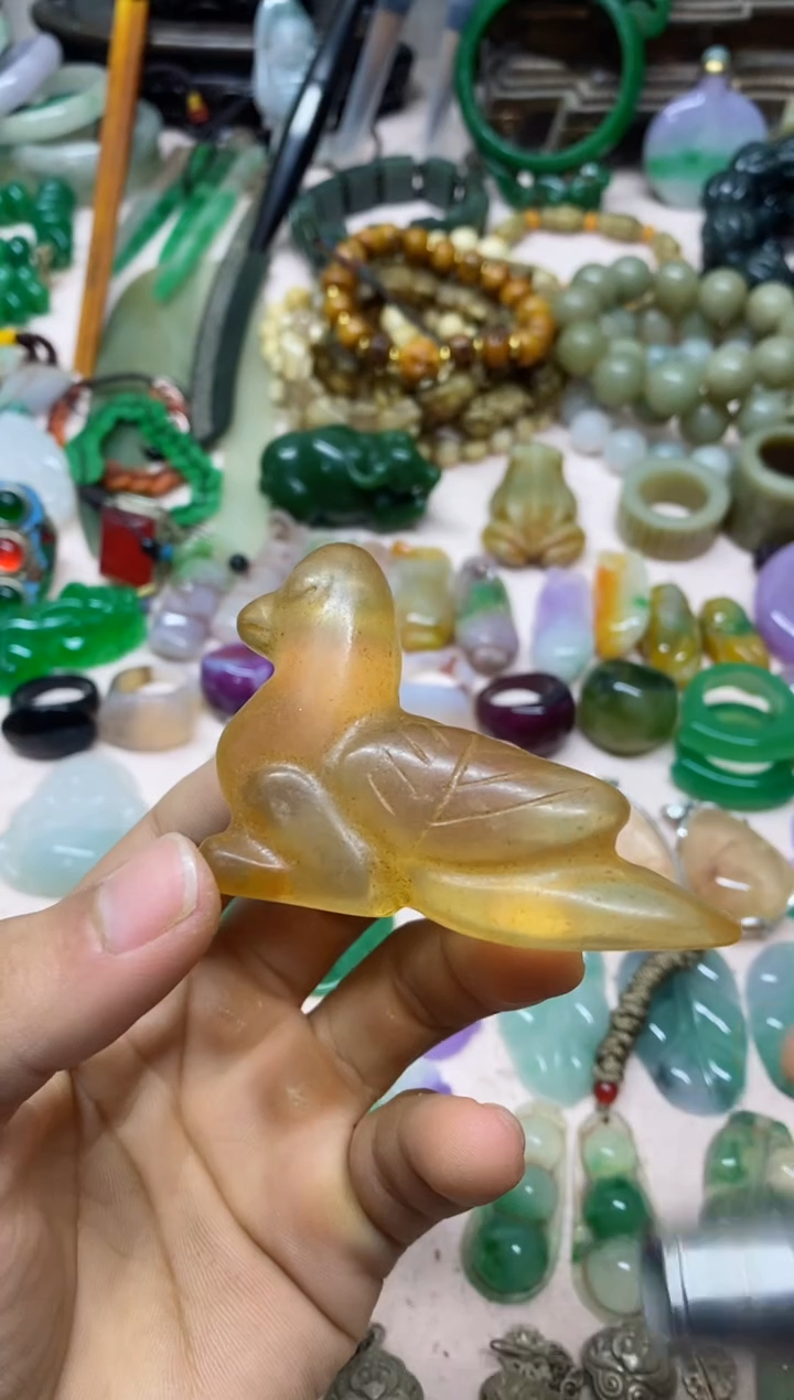 【闪购商品】27直播间的实时画面