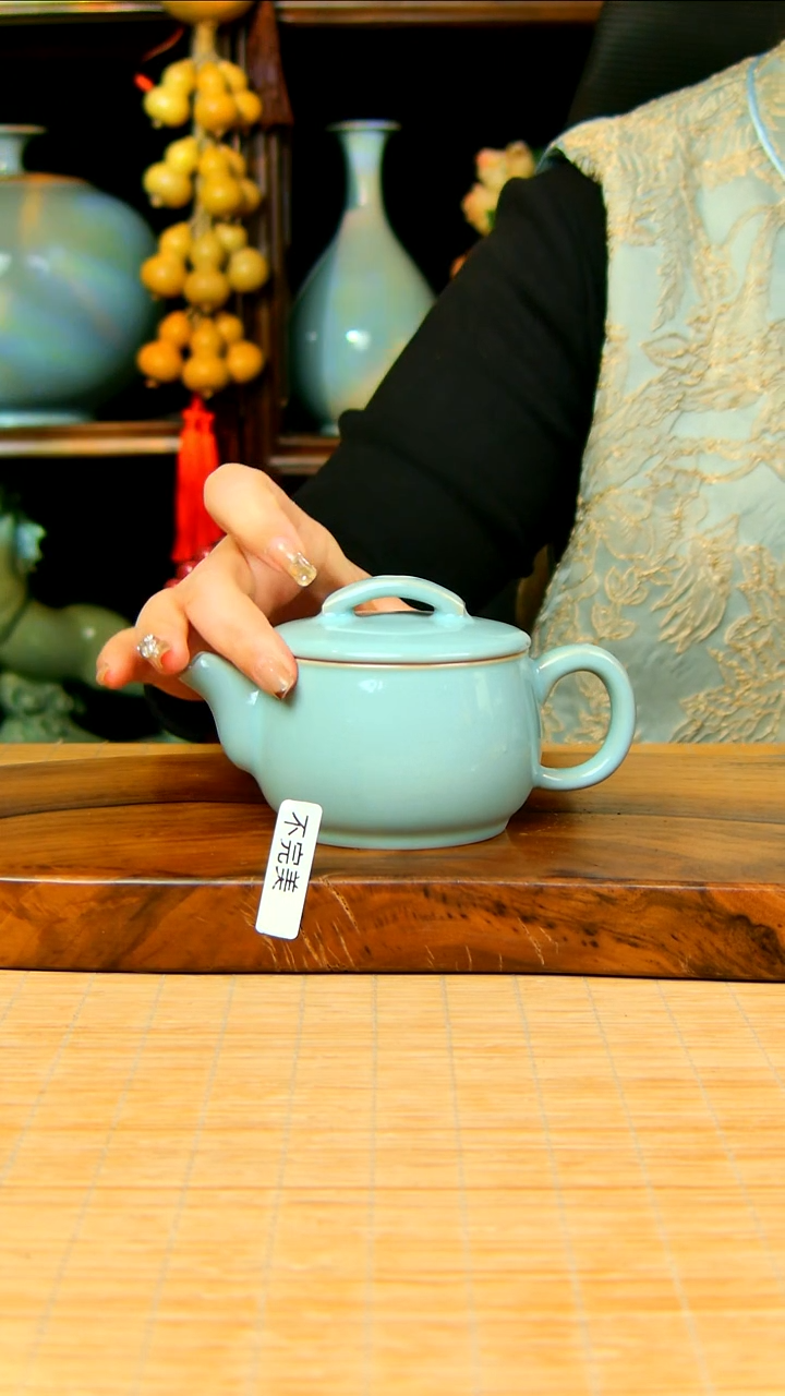 【闪购商品】瓷片天青全手工汉瓦壶微瑕