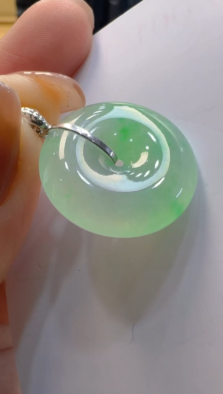 【闪购商品】翡翠吊坠(不含链)18K金镶嵌多样性团购发一件