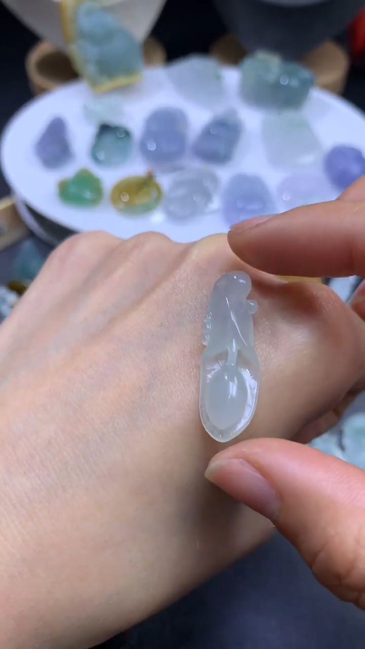 【闪购商品】定制翡翠未镶嵌翡翠