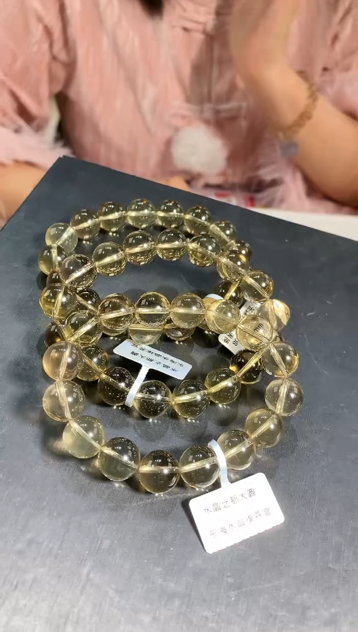 【闪购商品】水晶手链未镶嵌12mm柠檬黄水晶手链多样性发其一