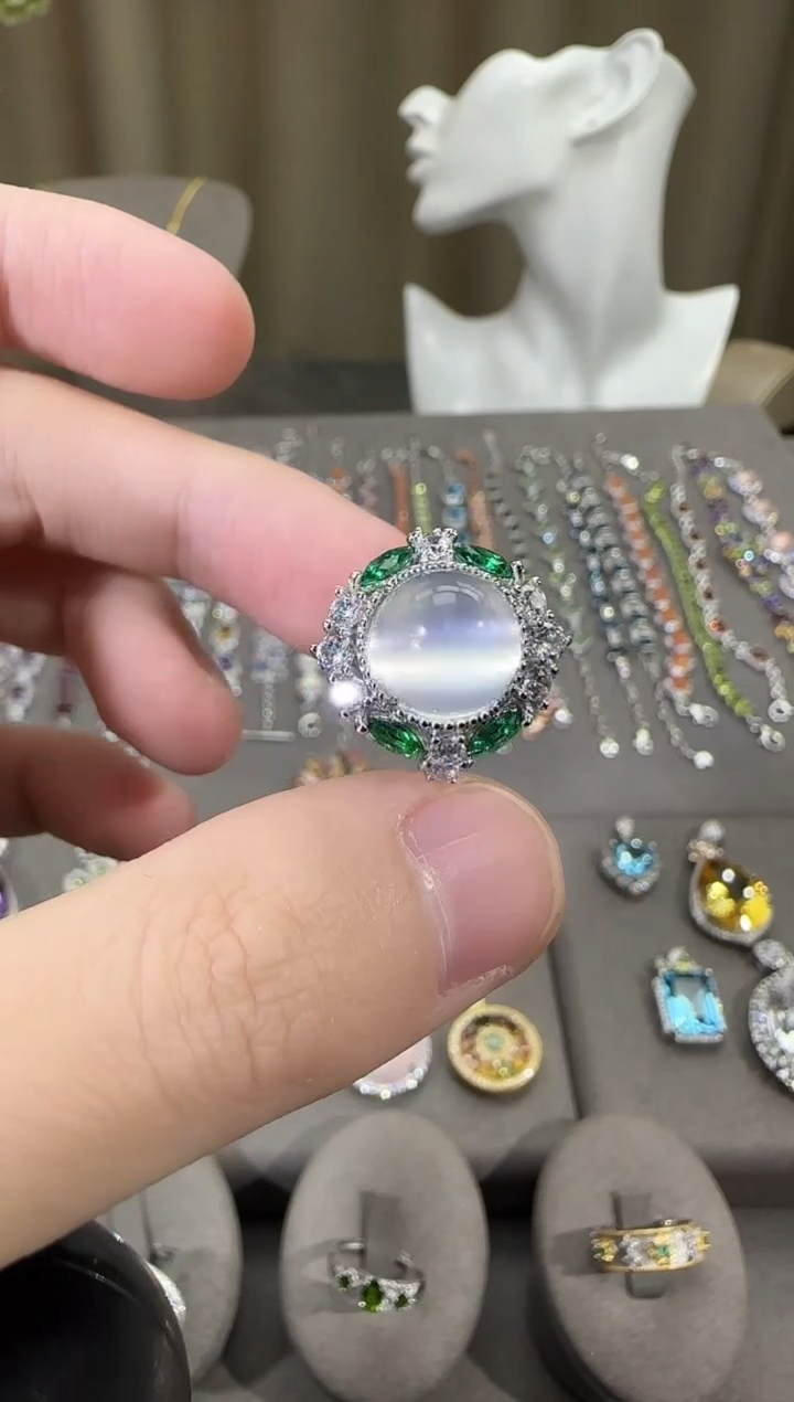 银S925镶嵌戒指月光石10mm戒指设计款