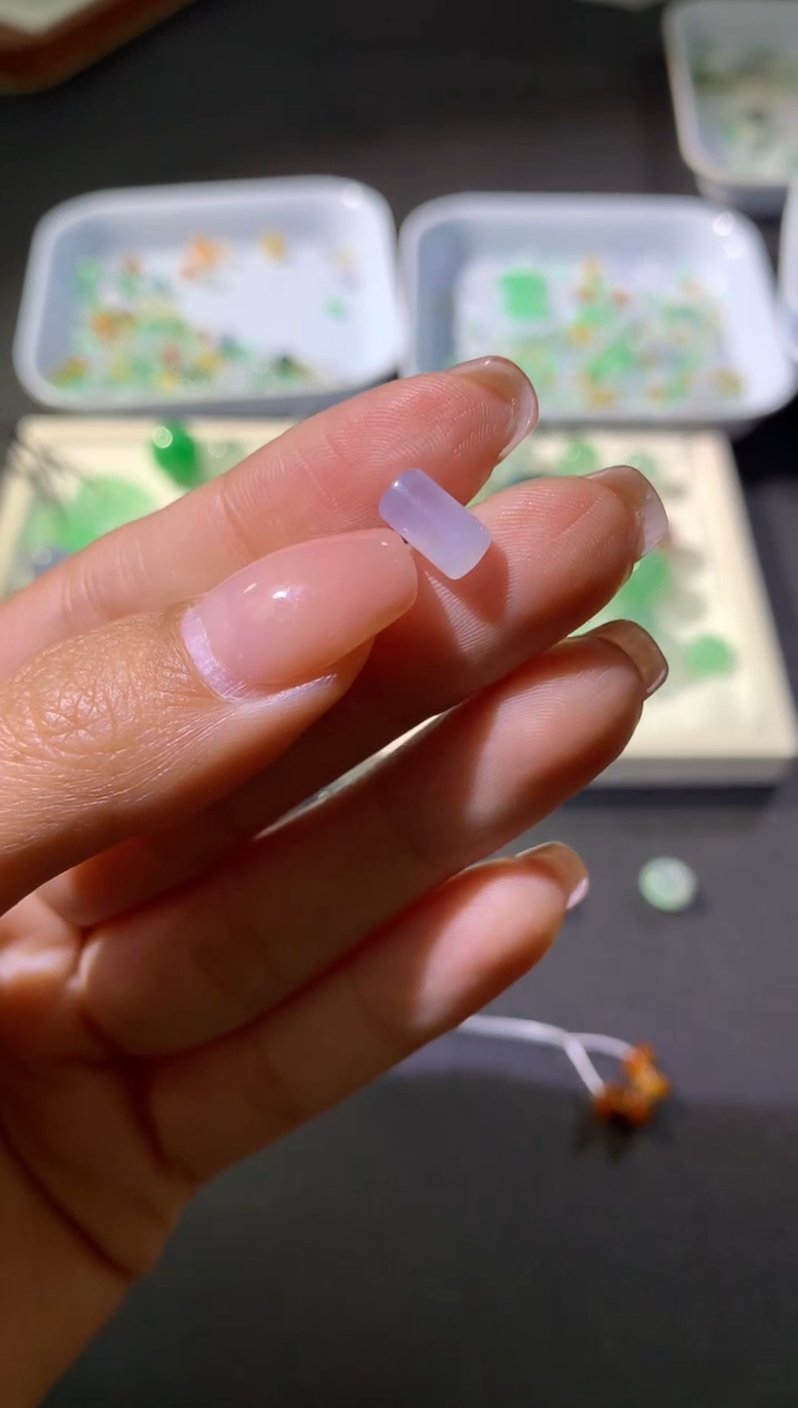【闪购商品】定制翡翠未镶嵌珠子