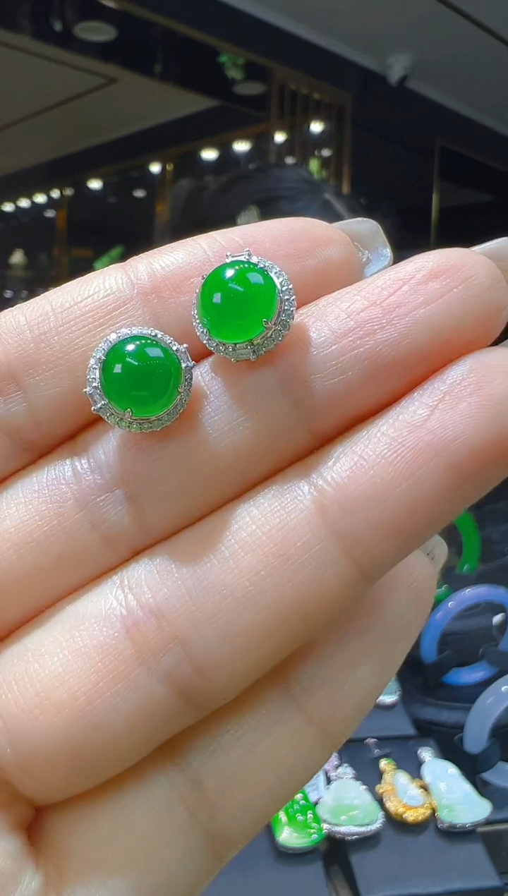 【闪购商品】翡翠耳饰18K金镶嵌081       