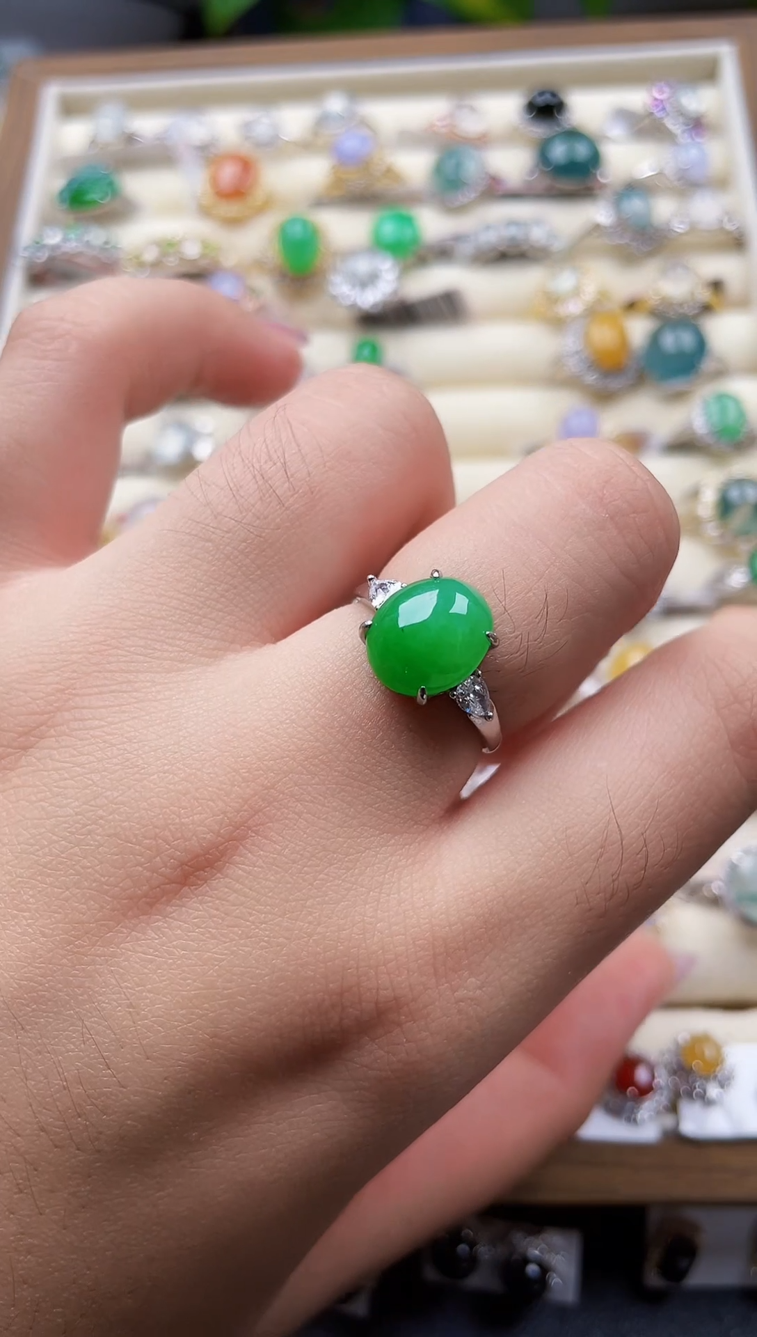 银S925镶嵌戒指翡翠1