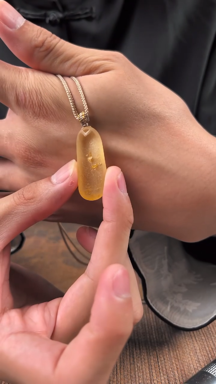 未镶嵌吊坠(赠链)水晶水晶