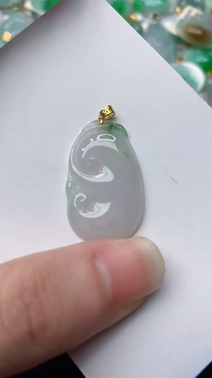 【闪购商品】翡翠颈饰18K金镶嵌41........