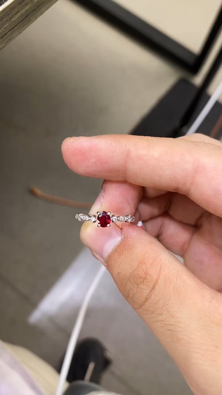 银S925镶嵌戒指红宝石天然红宝石