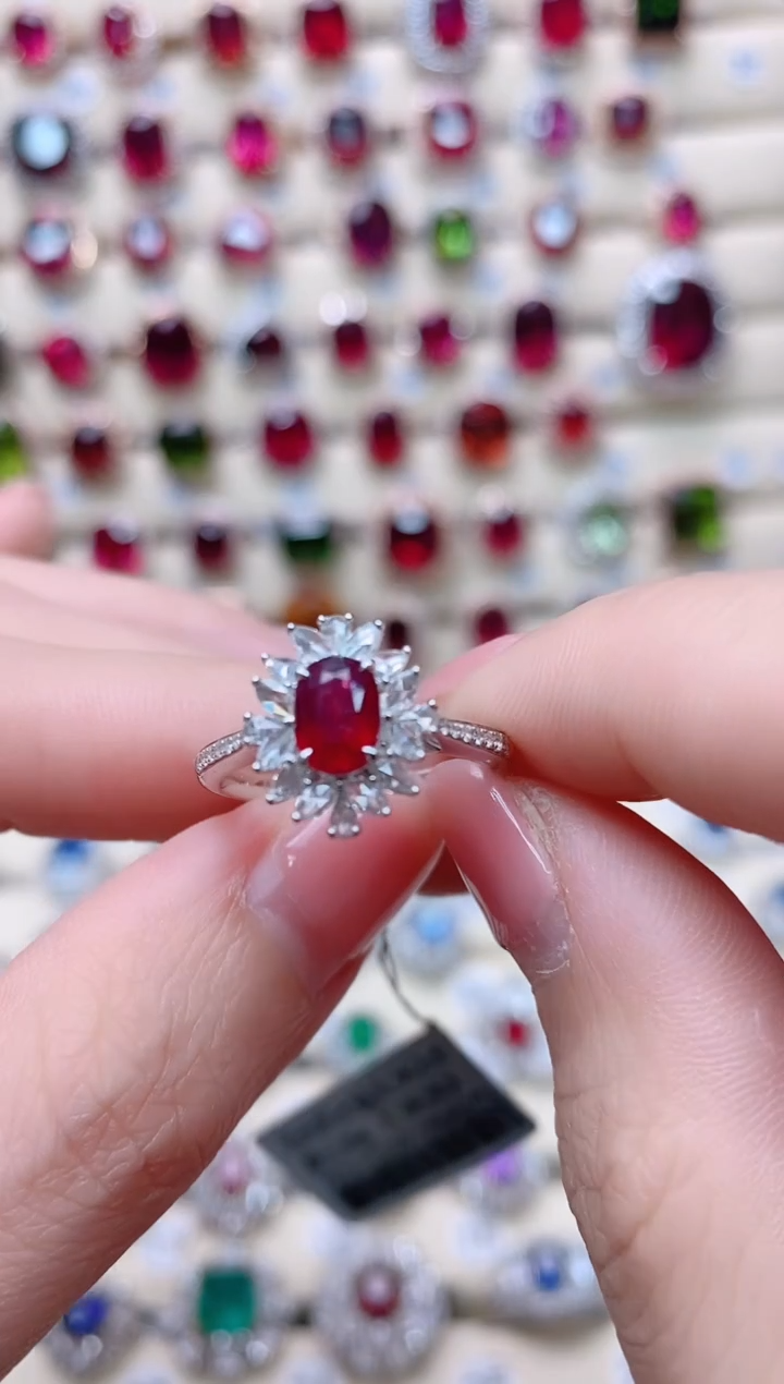 【闪购商品】红宝石18K金戒指18K金镶嵌1