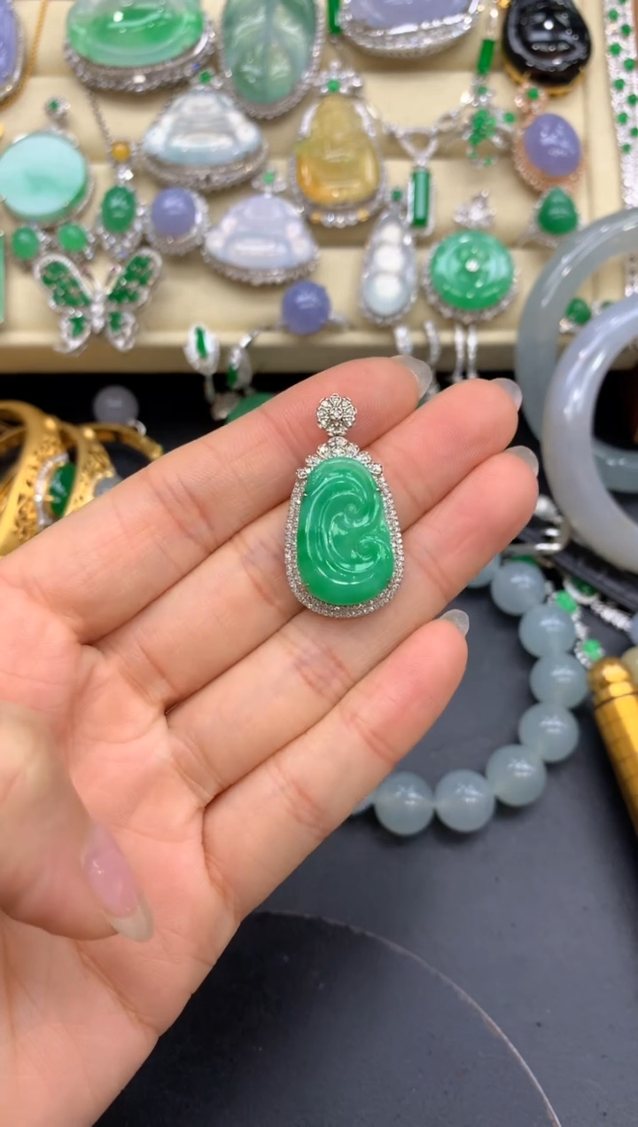 【闪购商品】翡翠颈饰18K金镶嵌313-中国好珍宝