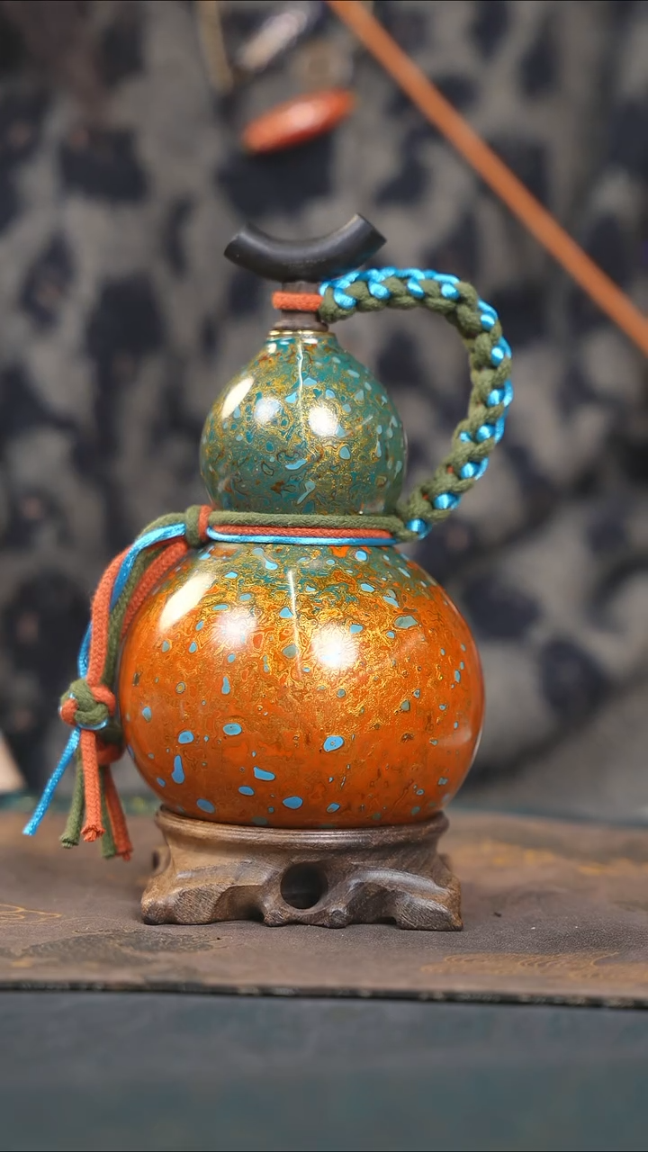 【闪购商品】RX186漆艺酒葫芦不包手串及旋转底座