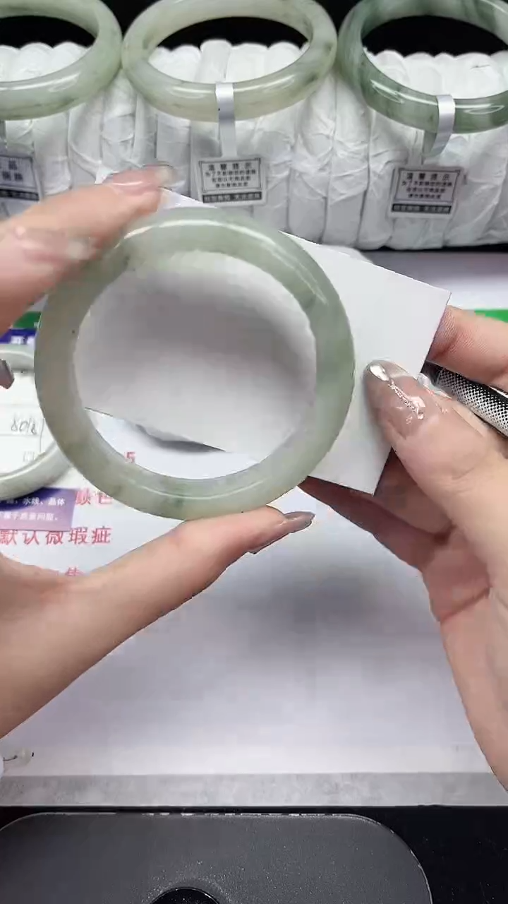 未镶嵌手镯石英质玉55-56/57